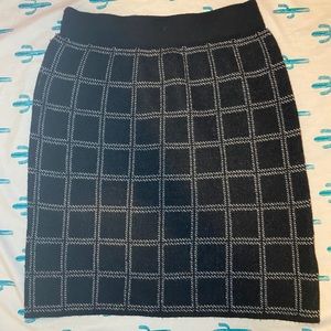 Black & white skirt